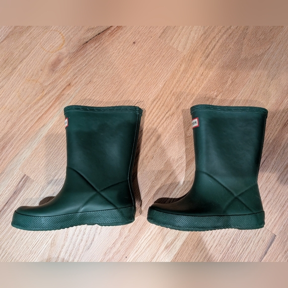 Hunter Kids Boots - Green (size US 8) - Picture 3 of 6